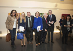 Antonio Fontenla acompañado, entre otros por la Secretaria Xeral da Igualdade da Xunta de Galicia, Susana López; y del Presidente del TSXG, Miguel-Ángel Cadenas.